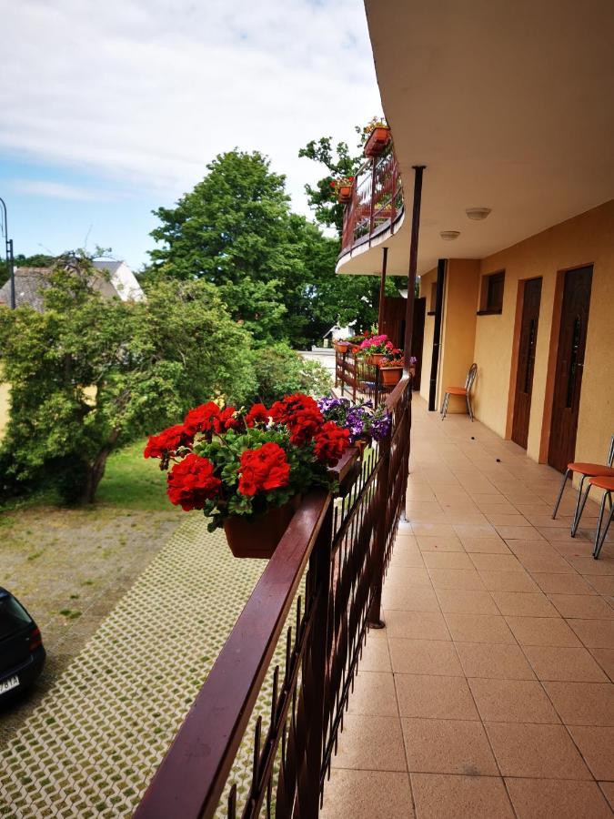 Dom Wczasowy Radość Rewal Exterior foto